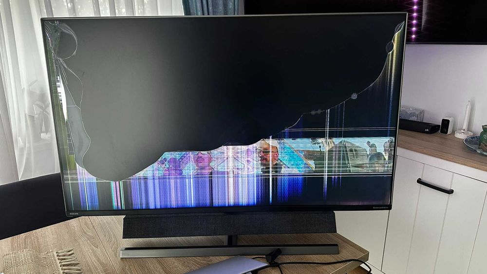 Monitor Gaming LED Philips 55",4K, 120Hz, SoundBar Bowers & Wilkins