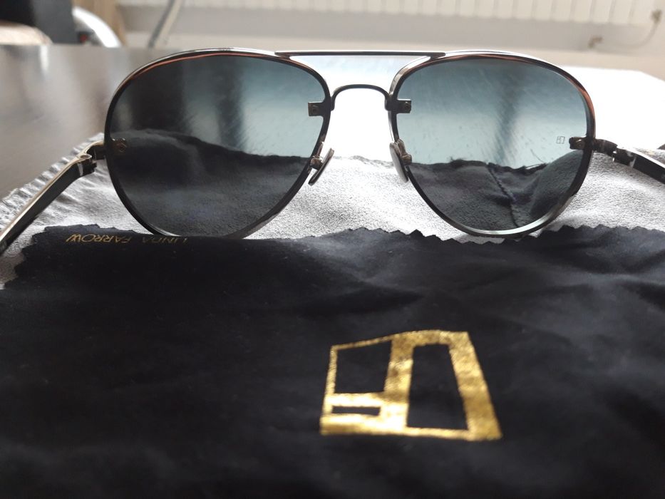 Linda Farrow слънчеви очила