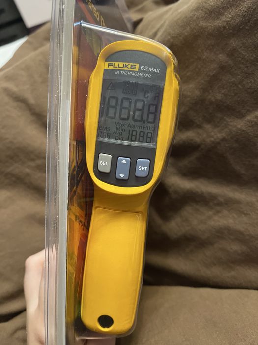 Нов Fluke 62 MAX IR термометър – безконтактен, професионален