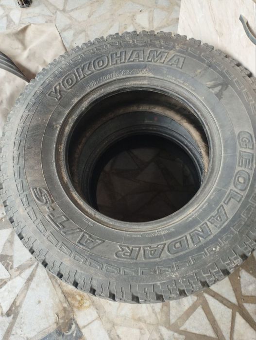 Продается авто шины в идеальном состоянии