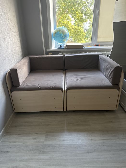 Детский диван кубик .