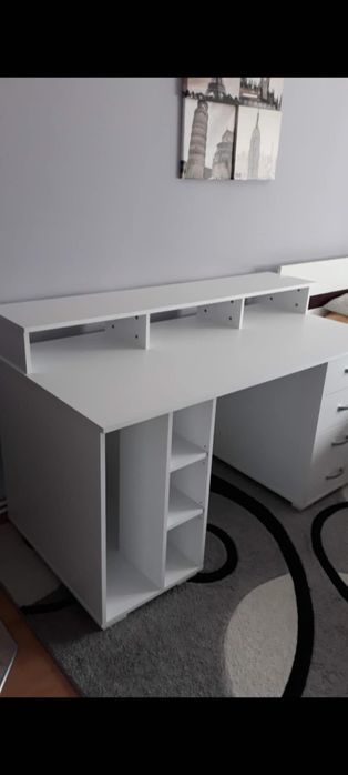 Офис бюро в отлично състояние