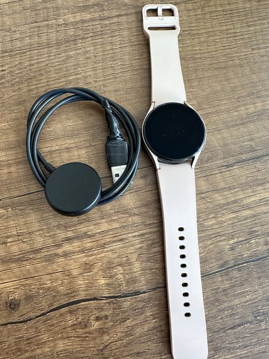 Samsung Galaxy Watch 4