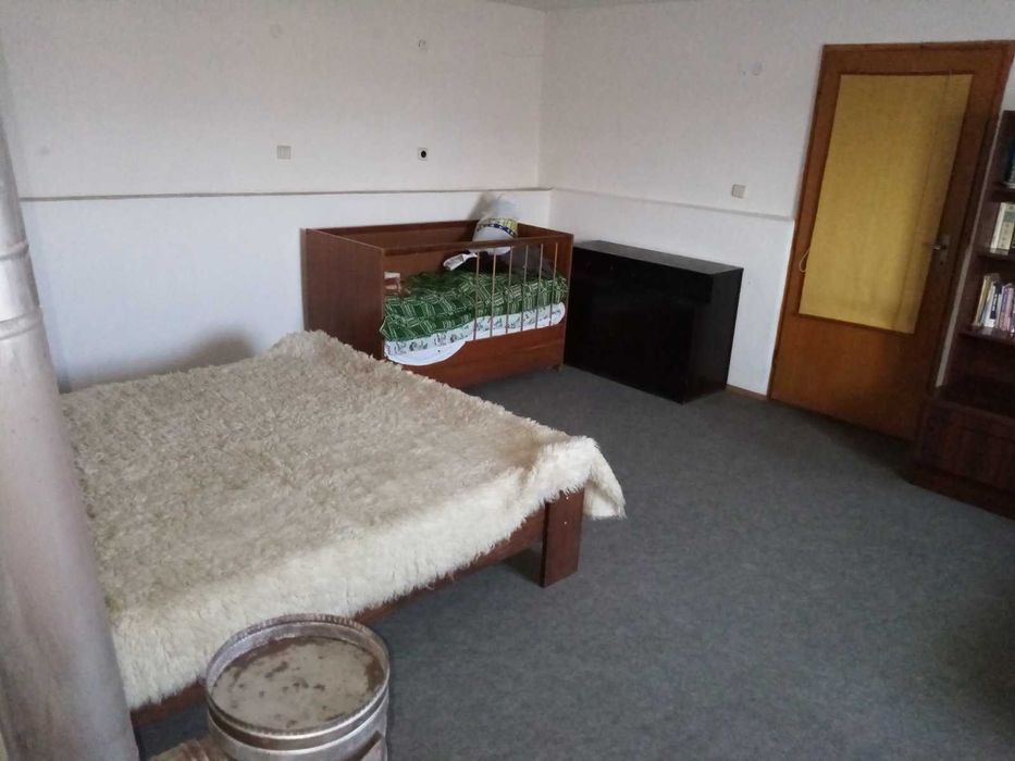 Стопански двор със застроена площ