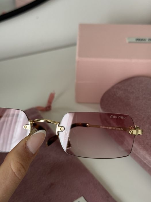 Очила Miu Miu модел SMU B50