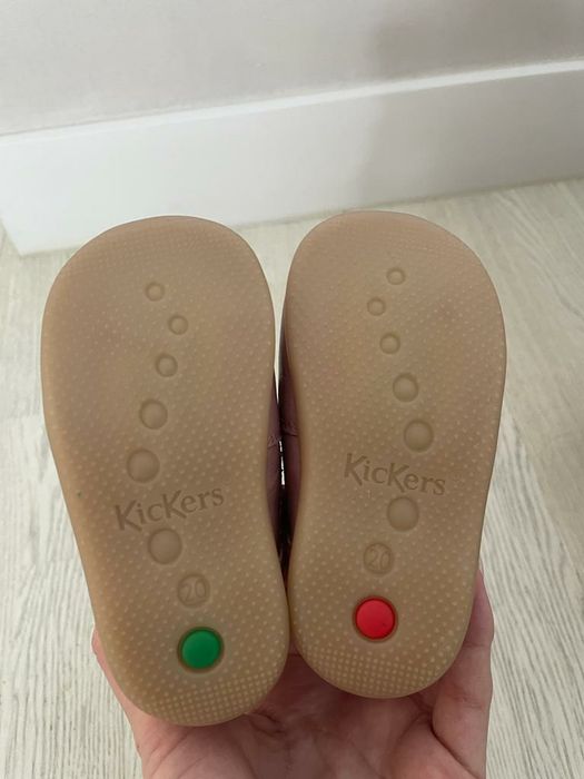 Cizmulite iarna bebeluși NOI Kickers mărime 20