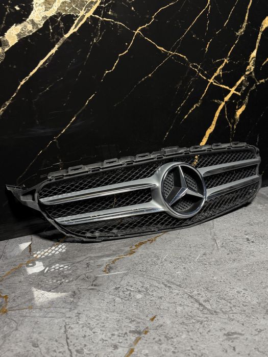 “ОРИГИНАЛНА” Решетка за Мерцедес Mercedes-Benz “C-class” W205