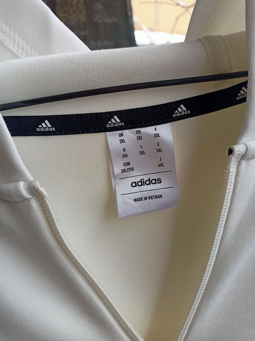 суичър с цип Adidas