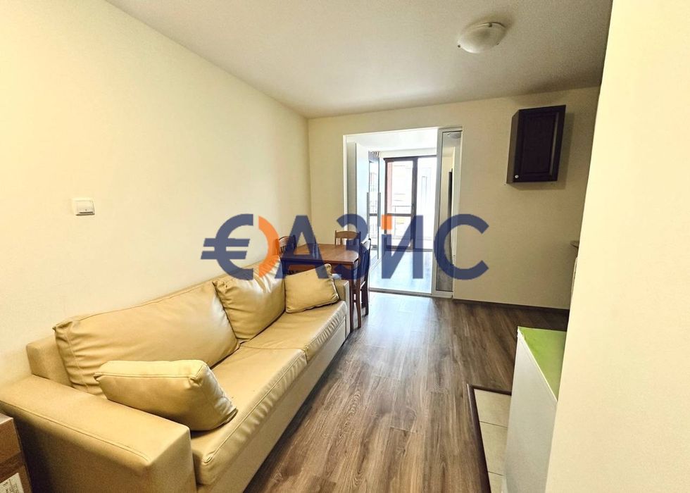 Продава се Едностаен апартамент в Несебър - 56 кв.м за 683 €/кв.м - Снимка #8