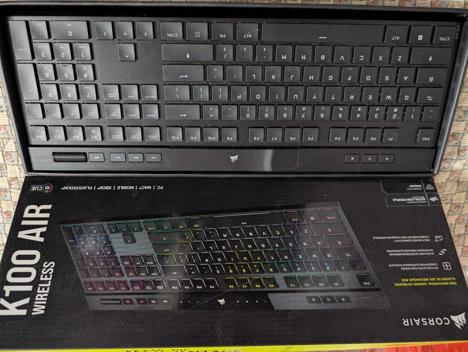 Tastatura gaming Corsair K100 Air RGB Cherry MX Ultra Low Mecanica