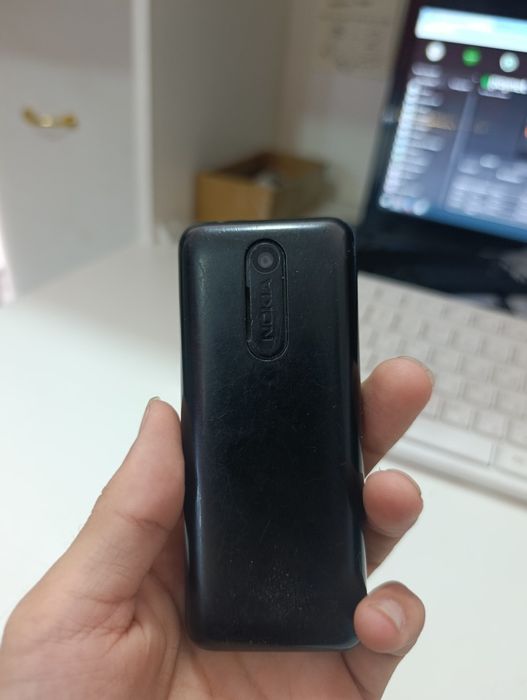 Noki telefoni 2sim kartali