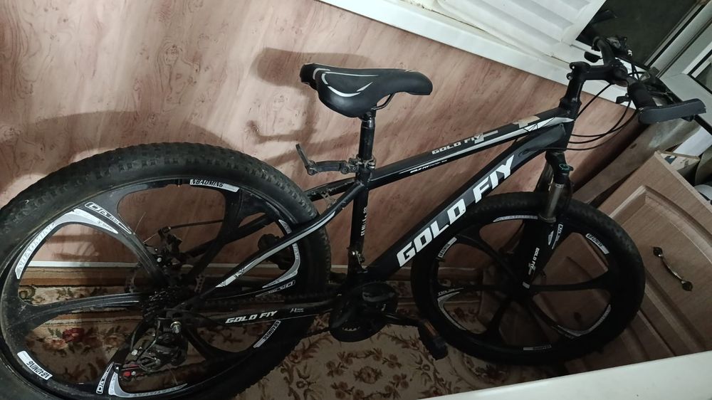 Продам б/у велосипед