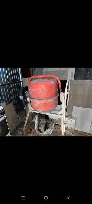 Бетеномешалка. 700000