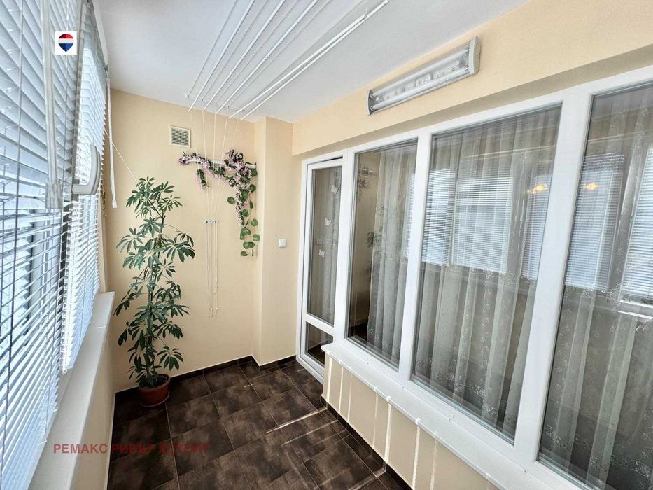 Двустаен апартамент за продажба кв. Дружба 1