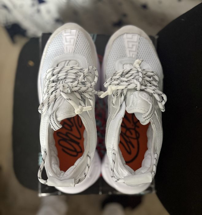 Versace Chain reaction