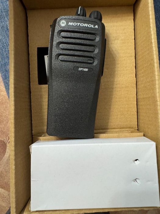 Продам радиостанцию motorola solutions