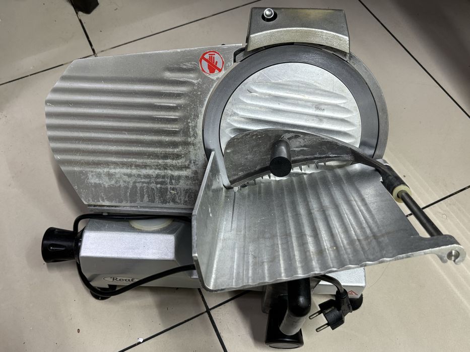 продам слайсер, цега договорная