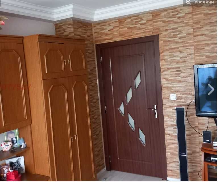 Тристаен обзаведен апартамент в квартал Владиславово-Касабова