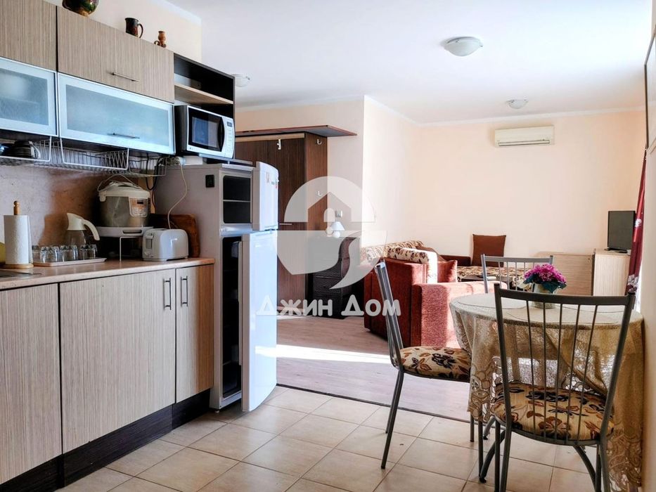 Продава се Едностаен апартамент в с. Кошарица, Област Бургас - 60 кв.м за 421 €/кв.м - Снимка #2