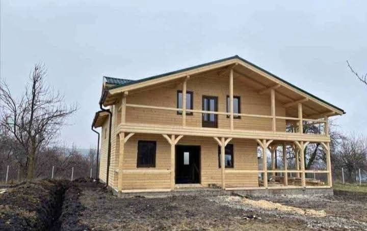 Vând case modulare din lemn masiv cabane tip A