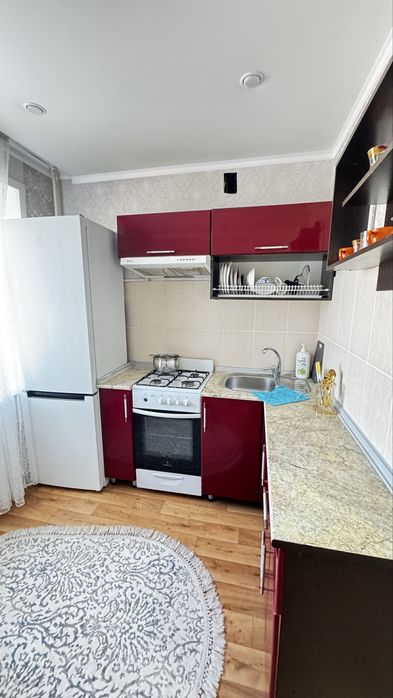 Продам 1 ком Сандригайло 57