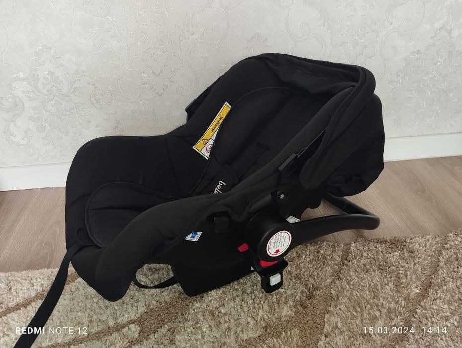 Коляска 2 в 1 для малышей до года