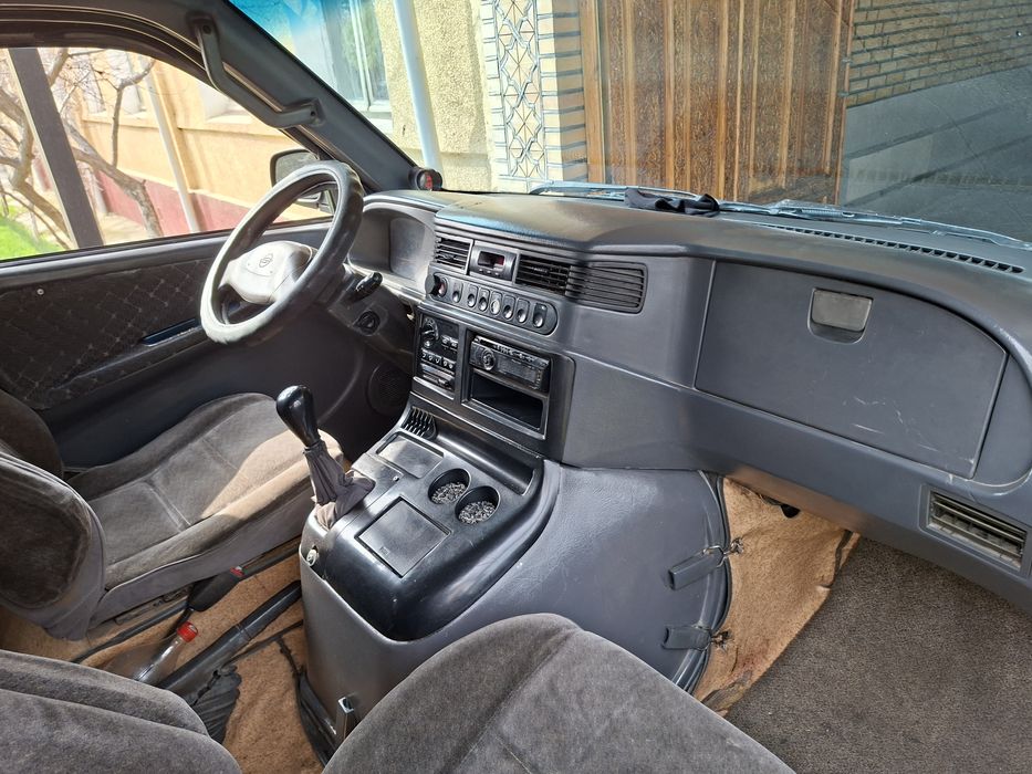 Истана SangYong сотилади 15 талик