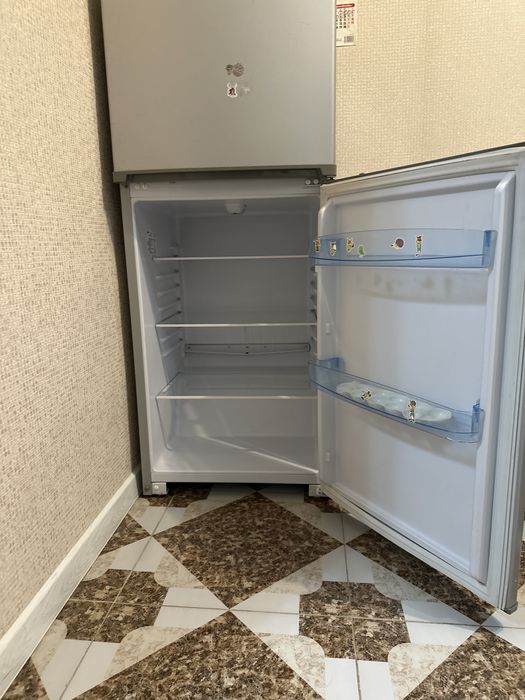 Продам Холодильник  Бирюса