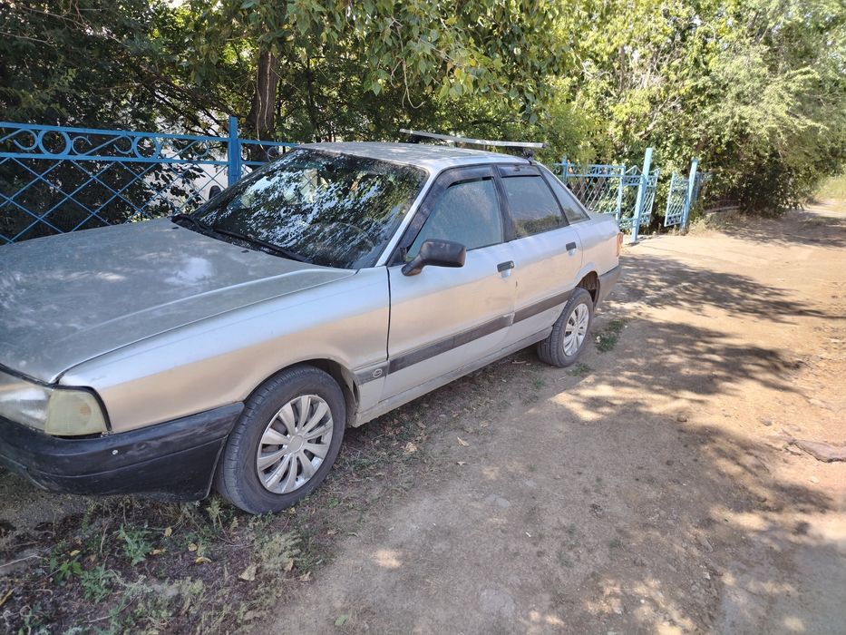 Продам Audi b3  80