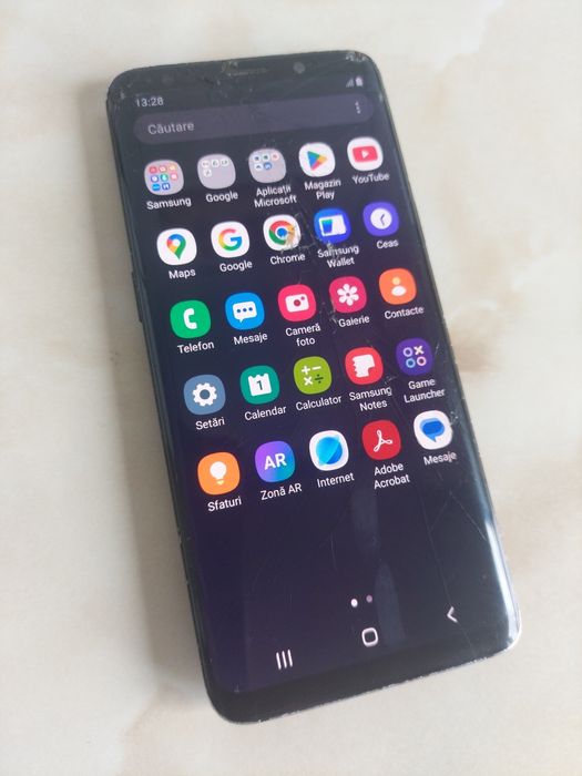 [S9] Vând Samsung Galaxy S9 [spart dar perfect funcțional] /poze reale