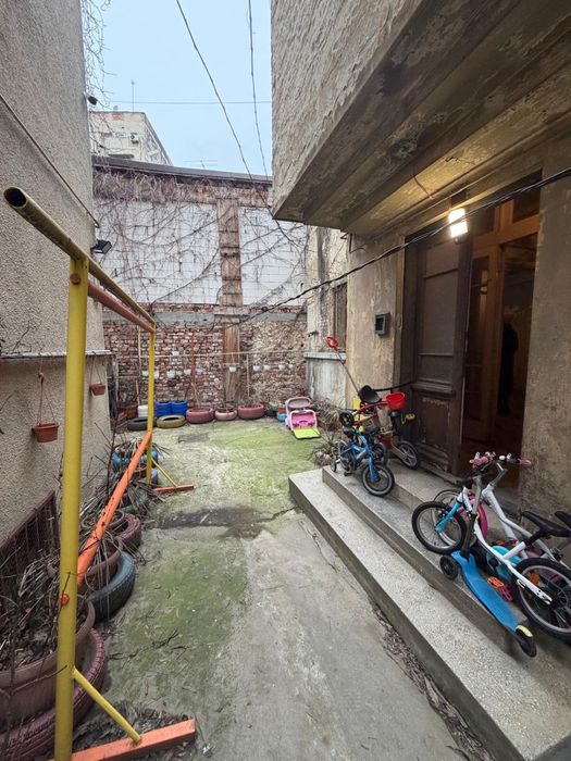 Casǎ de vânzare - zona Foişorului de Foc