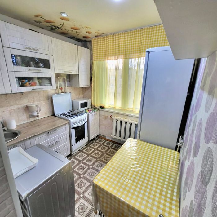 Продам двухкомнатную квартиру район Дианы