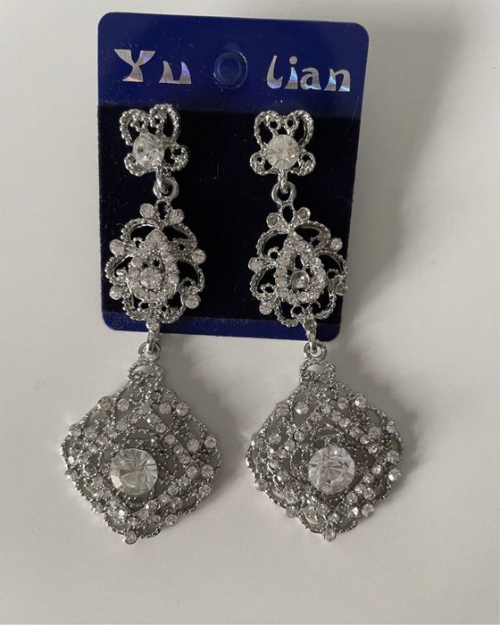 Ожерелье и серьги