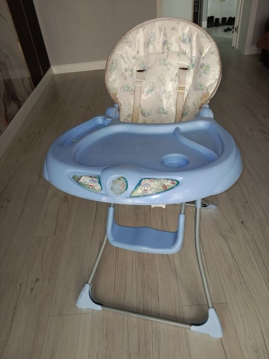 Продам детский стол для кормления