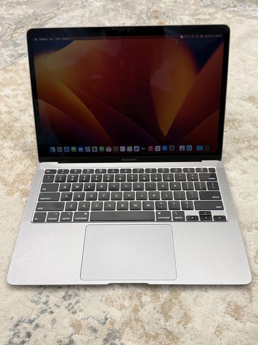Makbook air 2020