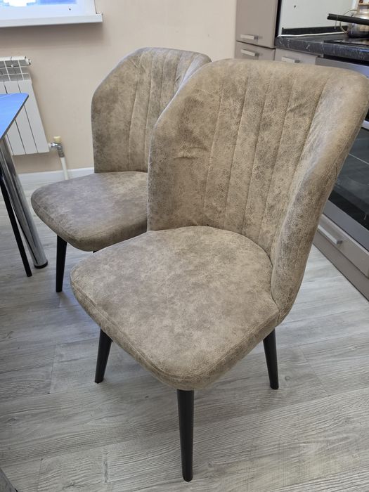 Продам стулья в количестве 3штуки