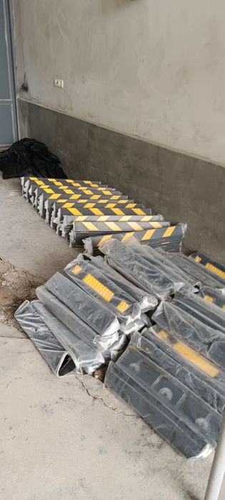 Демпфер угловой резиновый ДУ-8 от 90 000 до 100 000 сум оптом