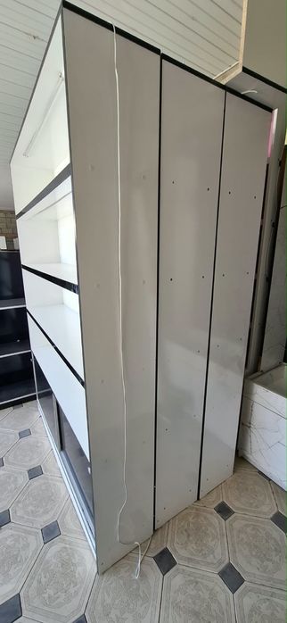 торговый шкаф с открытыми полками