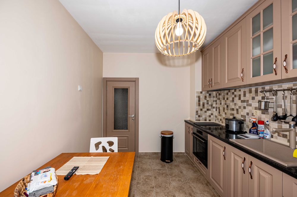 Продава се Двустаен апартамент в Пловдив, Изгрев - 63 кв.м за 1302 €/кв.м - Снимка #14