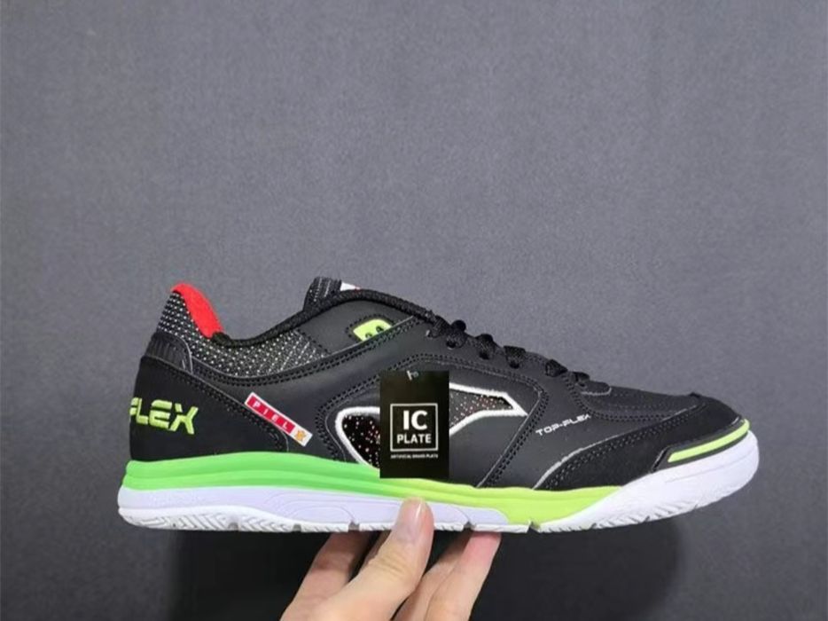 Продам  футзалку