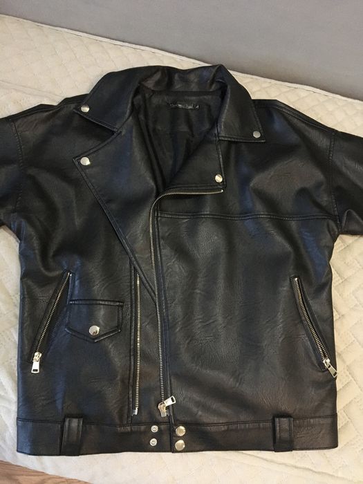 Продам кожаную куртку