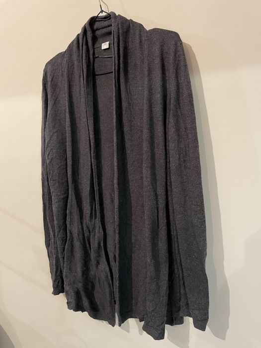 Сива дълга жилетка