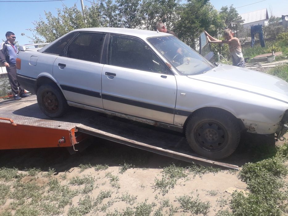 Продам ауди 80 б3