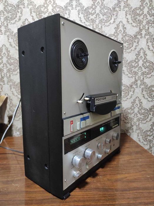 Катушечный магнитофон Ростов МК-112С