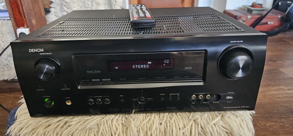 Denon 911 Resiver
