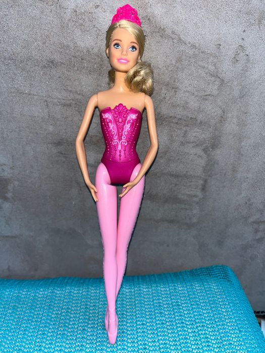Кукли Barbie и други