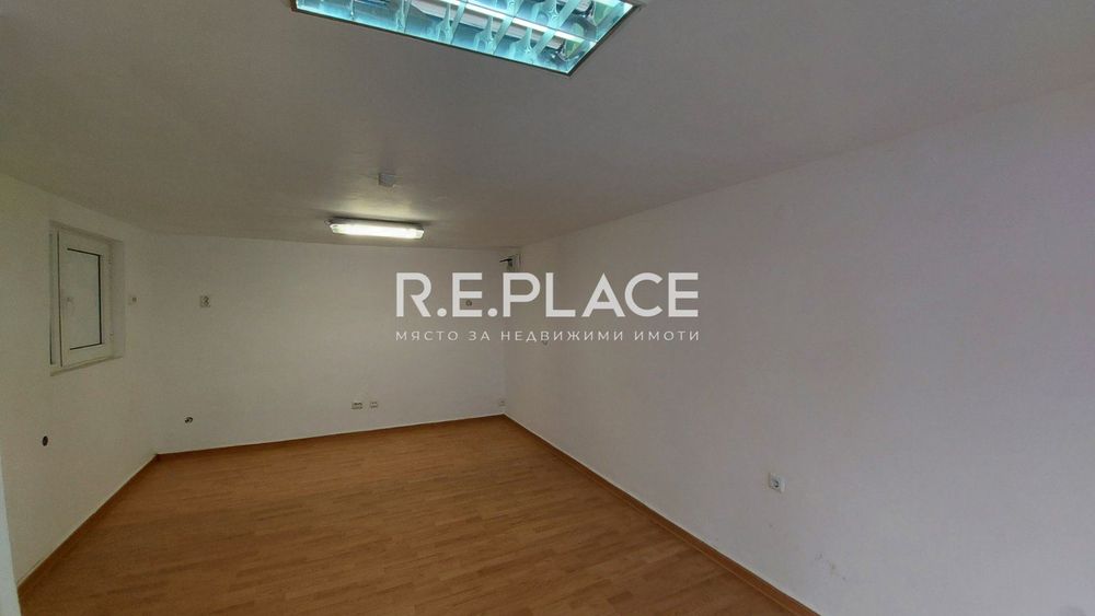 Дава се под наем Магазин в Варна, Централна поща - 25 кв.м за 178.5 € - Снимка #7