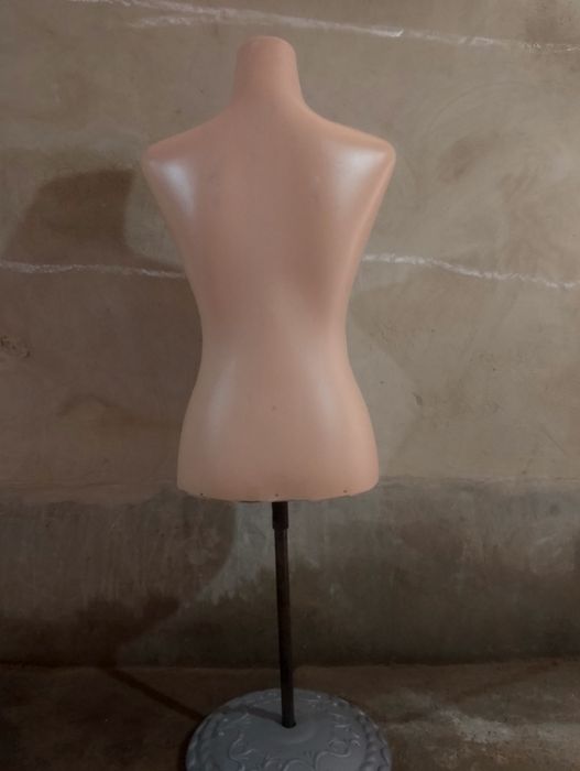 yangi 9 ta maniken sotiladi