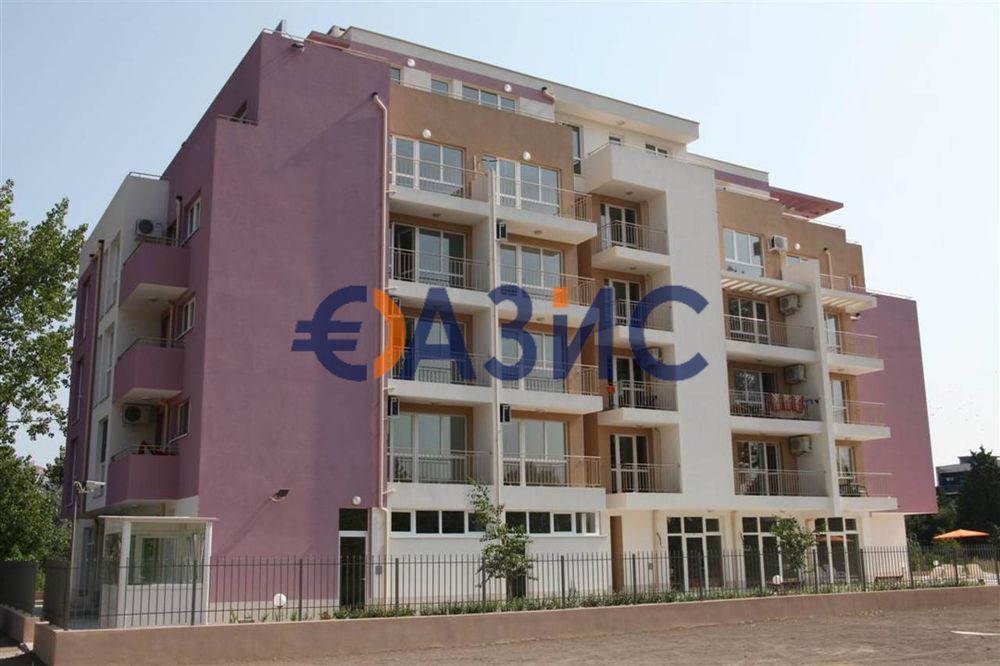 Продава се Двустаен апартамент в к.к. Слънчев бряг - 47 кв.м за 749 €/кв.м - Снимка #13