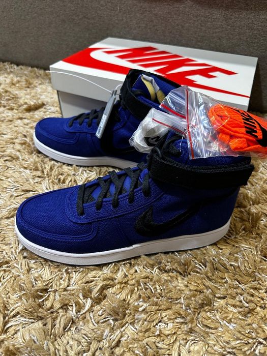 Продам кроссовки Nike (оригинал)